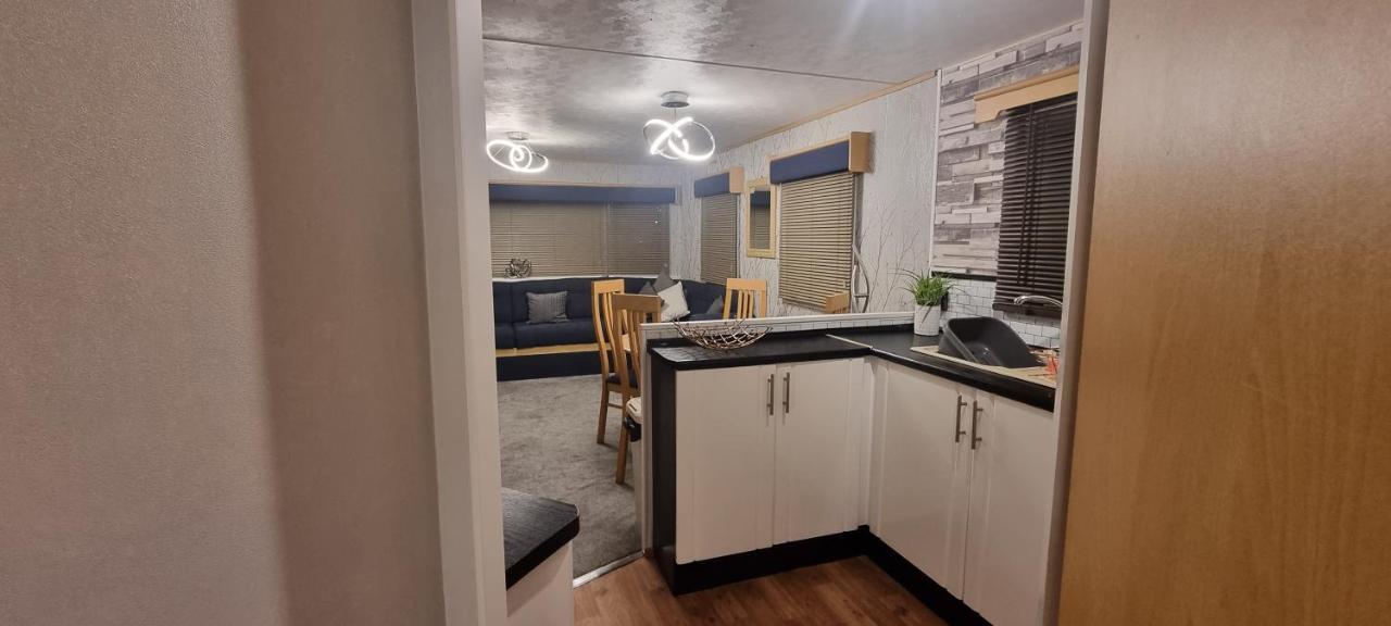 Ml66 8 Berth Caravan Golden Palm Chapel St Leonards 외부 사진