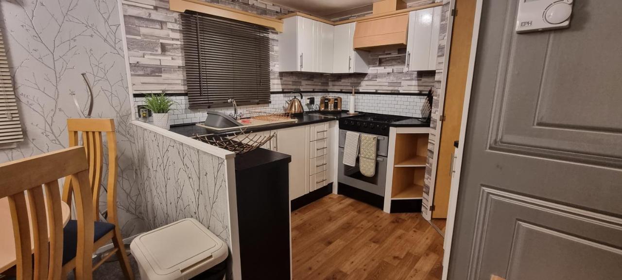 Ml66 8 Berth Caravan Golden Palm Chapel St Leonards 외부 사진